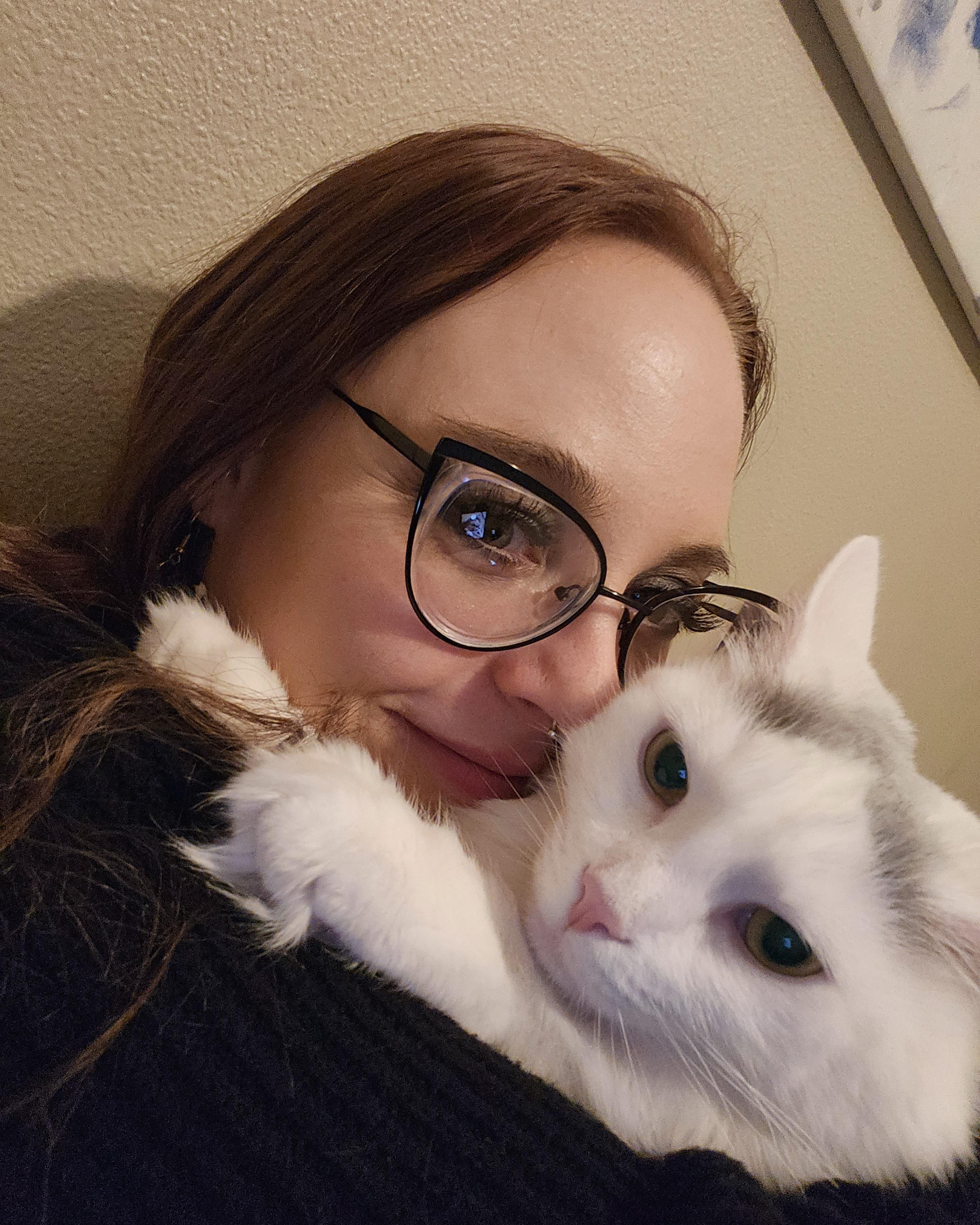 files/Cat_Mom_Selfie.jpg
